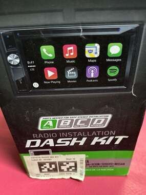 Metra WM-TYK01 Radio Installation Dash Kit for Toyota Ford Mazda & more